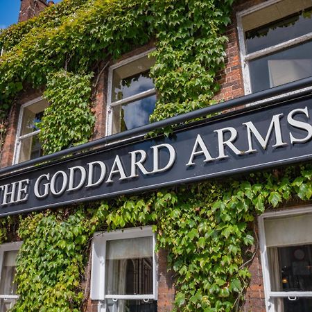 Hotel The Goddard Arms Swindon Exterior foto